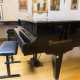 ...un pianoforte a coda B�sendorfer